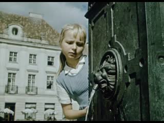 walk in the old town / spacerek staromiejski (andrzej munk, 1958)